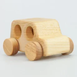 Auto aus Holz - 2 Fenster
