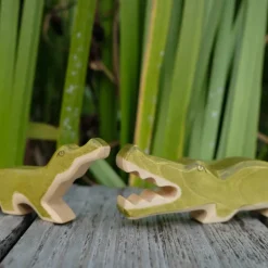 Holzwald Holzfigur Krokodil