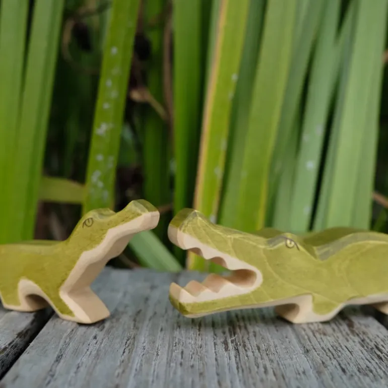 Holzwald Holzfigur Krokodil