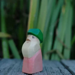 Holzwald Holzfigur Zwerg Noah