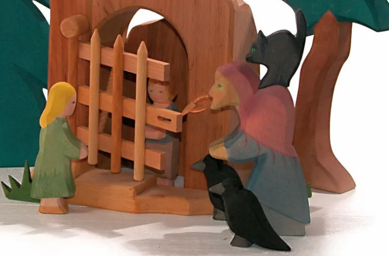 Ostheimer Holzfigur Gretel
