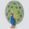 Ostheimer Holzfigur Pfau mit Rad