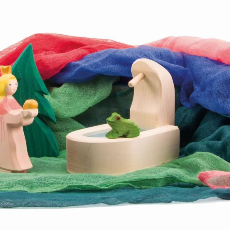 Ostheimer Holzfigur Prinzessin für Froschkönig