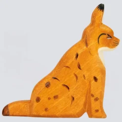 Ostheimer Luchs sitzend